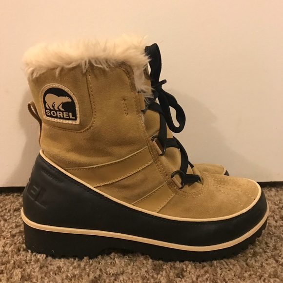 Sorel Shoes - Sorel Tivoli Suede Boots